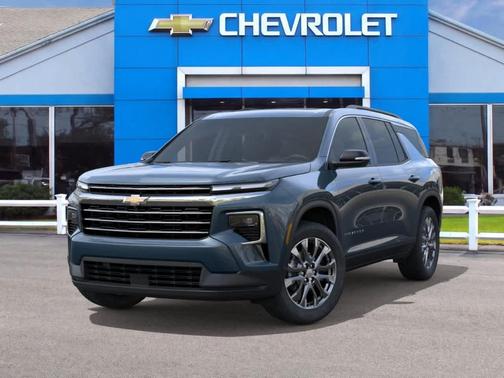 Lakeshore Blue Metallic 2026 Chevrolet Traverse LT