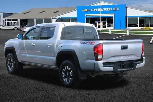 2019 Toyota Tacoma SR