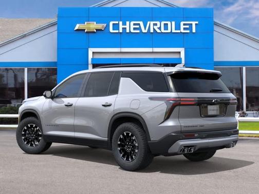 Sterling Gray Metallic 2026 Chevrolet Traverse Z71