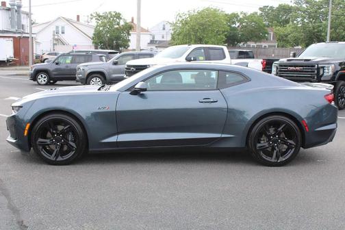 Shadow Gray Metallic 2022 Chevrolet Camaro LT1