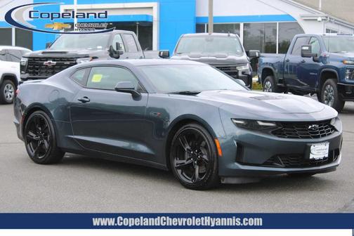 Shadow Gray Metallic 2022 Chevrolet Camaro LT1