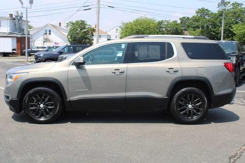 Pepperdust Metallic 2019 GMC Acadia SLT-1