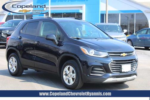 Midnight Blue 2022 Chevrolet Trax LT