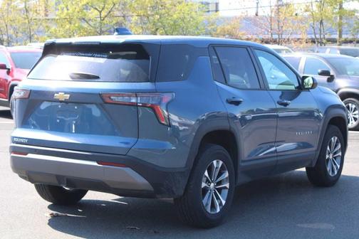 Lakeshore Blue Metallic 2025 Chevrolet Equinox LT