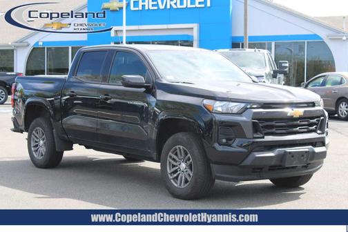 Black 2023 Chevrolet Colorado LT