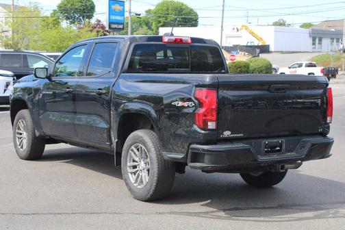 Black 2023 Chevrolet Colorado LT