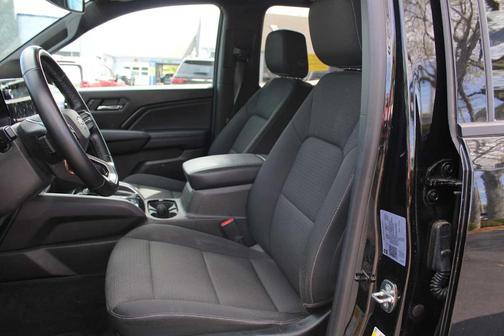 Black 2023 Chevrolet Colorado LT