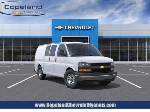 Summit White 2025 Chevrolet Express 2500 Work Van
