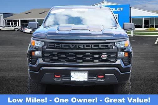 2024 Chevrolet Silverado 1500 Custom Trail Boss