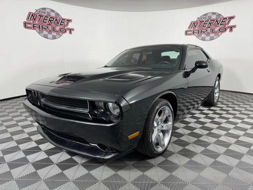 2014 Dodge Challenger SXT