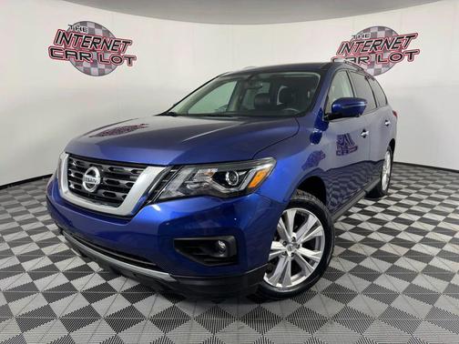 2018 Nissan Pathfinder SL
