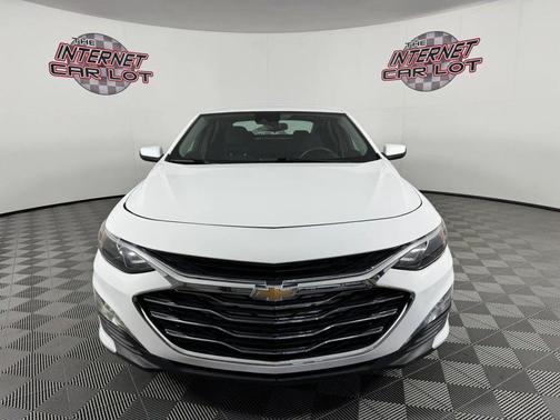 White 2023 Chevrolet Malibu LT