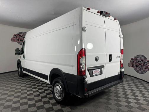 White 2025 RAM ProMaster 2500 Tradesman