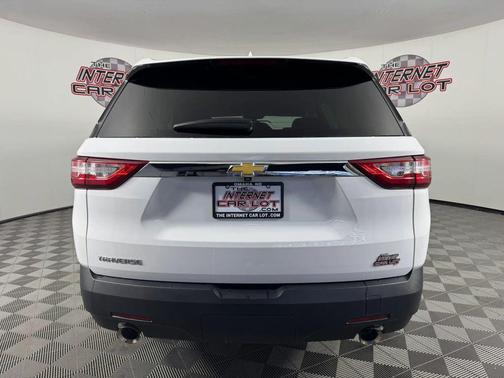 White 2021 Chevrolet Traverse LS
