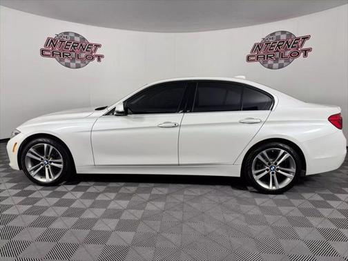 2017 BMW 330 i xDrive