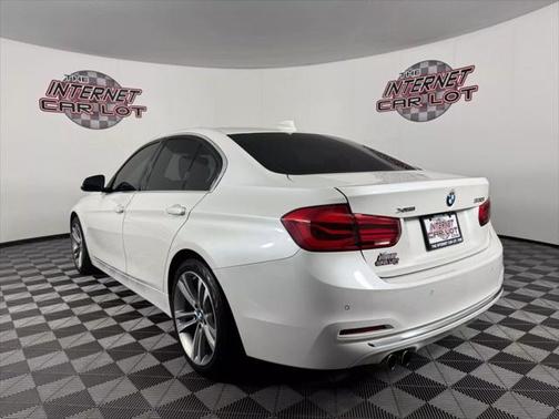 2017 BMW 330 i xDrive