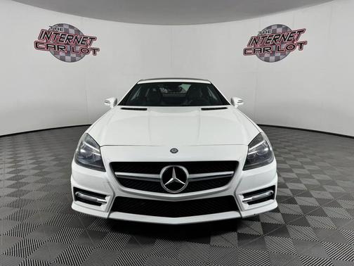 White 2015 Mercedes-Benz SLK-Class SLK 250