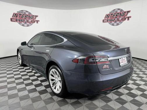 2017 Tesla Model S 90D