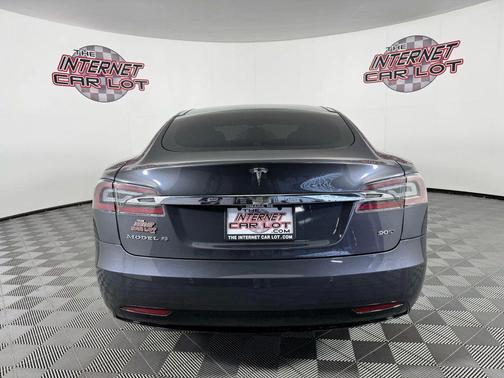 2017 Tesla Model S 90D