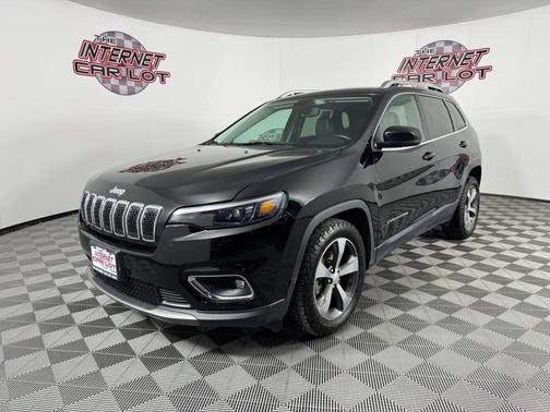 Black 2019 Jeep Cherokee Limited