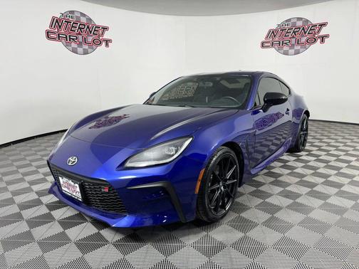 2024 Toyota GR86 Premium