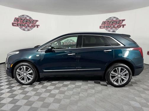 2024 Cadillac XT5 Sport