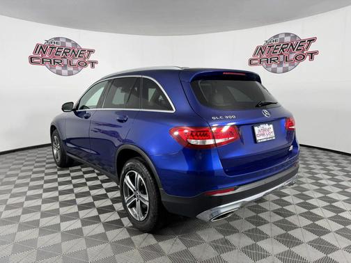 Blue 2018 Mercedes-Benz GLC 300 Base