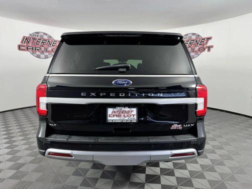 2022 Ford Expedition Max XLT