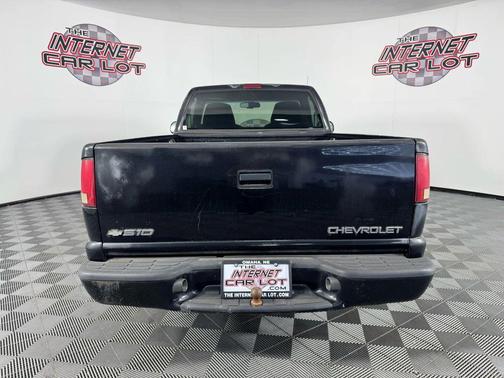 1998 Chevrolet S-10 Base