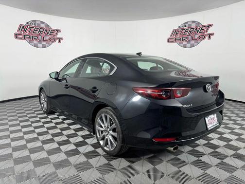 2019 Mazda Mazda3 FWD w/Premium Package