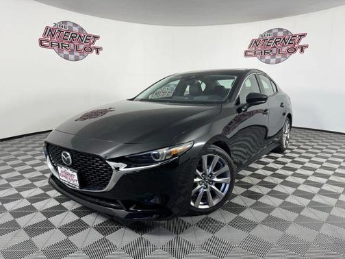 2019 Mazda Mazda3 FWD w/Premium Package