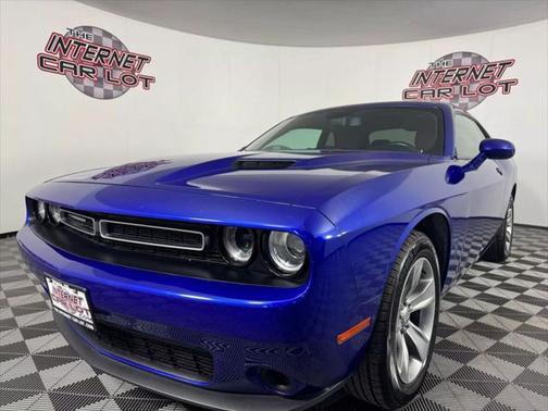 2020 Dodge Challenger SXT