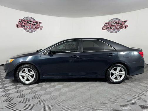2013 Toyota Camry SE