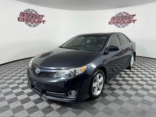 2013 Toyota Camry SE