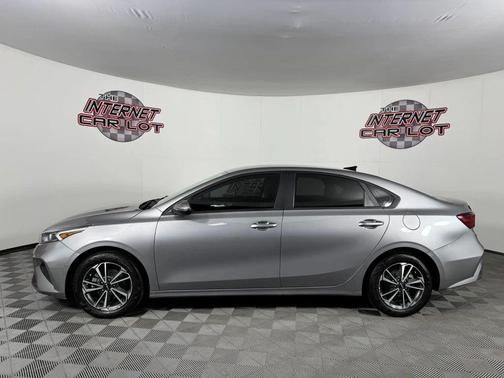 Gray 2023 Kia Forte LXS