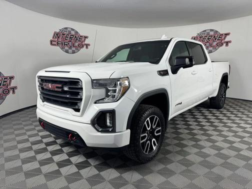 White 2021 GMC Sierra 1500 AT4