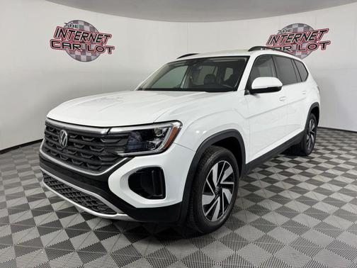 White 2024 Volkswagen Atlas 2.0T SE w/Technology