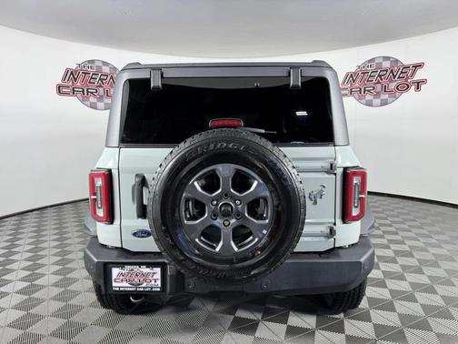 Gray 2024 Ford Bronco Big Bend Sport Utility 4D