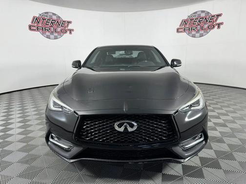 Black 2018 INFINITI Q60 3.0T LUXE