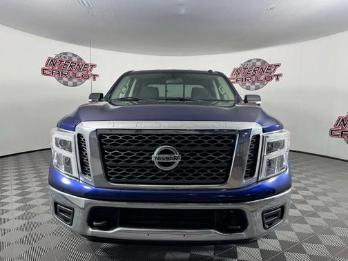 2019 Nissan Titan SV