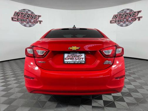 2018 Chevrolet Cruze LS