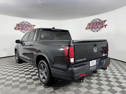 Black 2021 Honda Ridgeline RTL