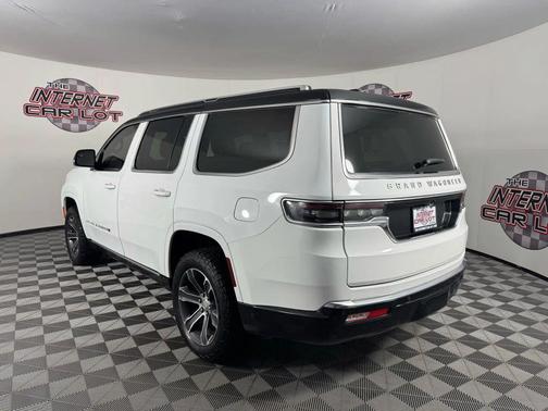 2023 Jeep Grand Wagoneer Sport Utility 4D
