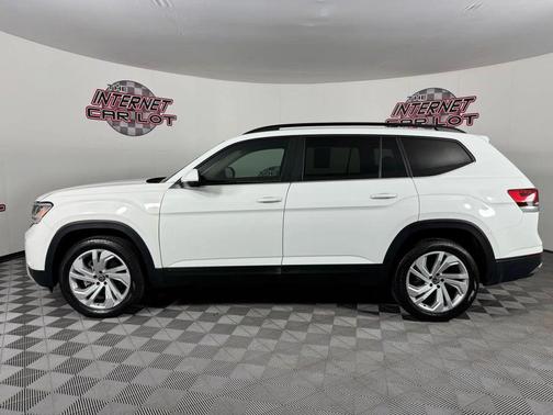 2022 Volkswagen Atlas 3.6L SE w/Technology