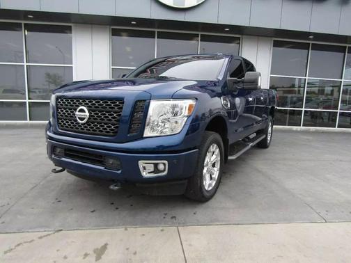 2017 Nissan Titan XD SV