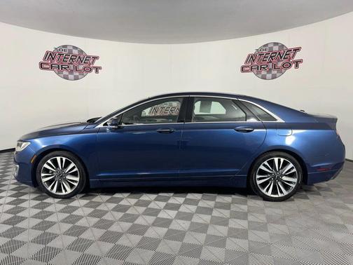 2017 Lincoln MKZ Select