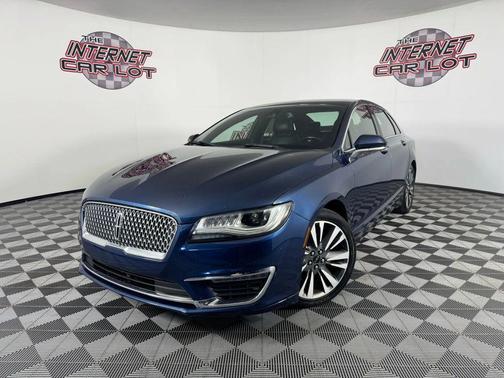 2017 Lincoln MKZ Select