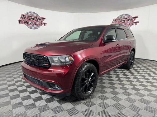 Red 2018 Dodge Durango GT
