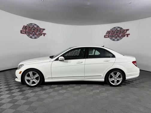 White 2010 Mercedes-Benz C-Class C 300 Luxury