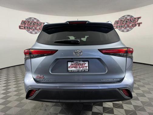 Blue 2020 Toyota Highlander Limited